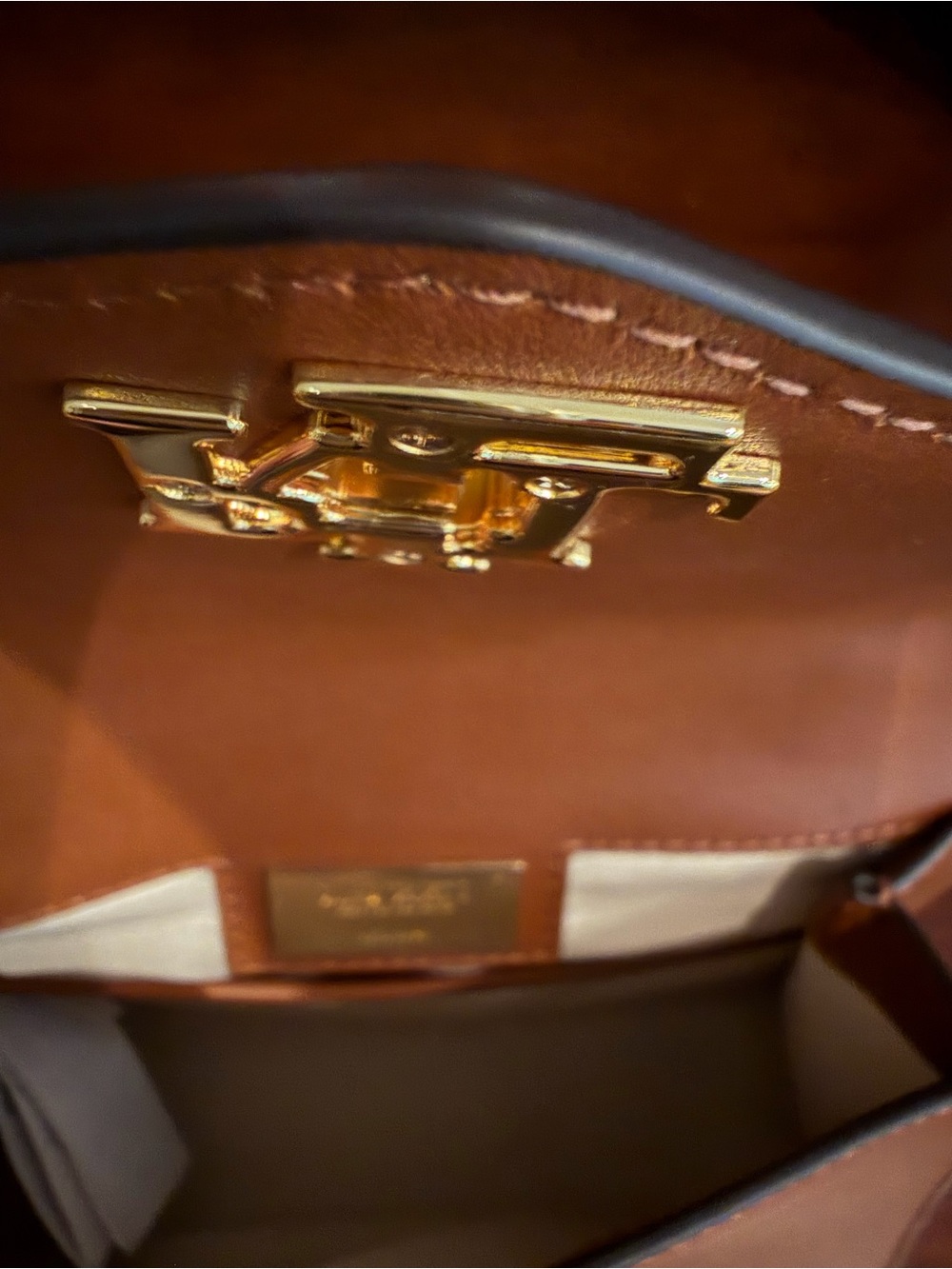 Ralph Lauren Tan Leather Top-Handle Crossbody Bag - Picture 6 of 7